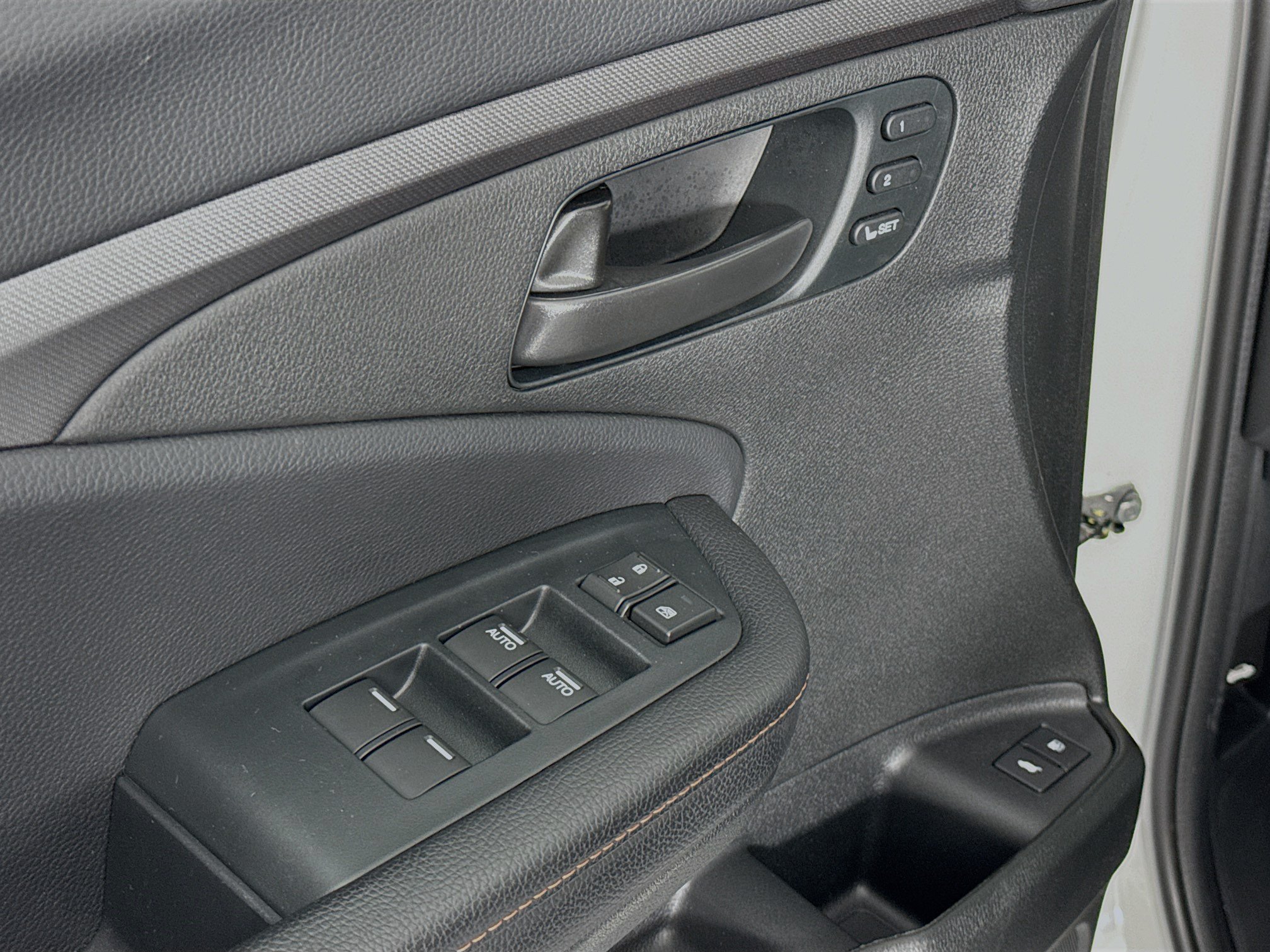Certified 2023 Honda Passport TrailSport image 18