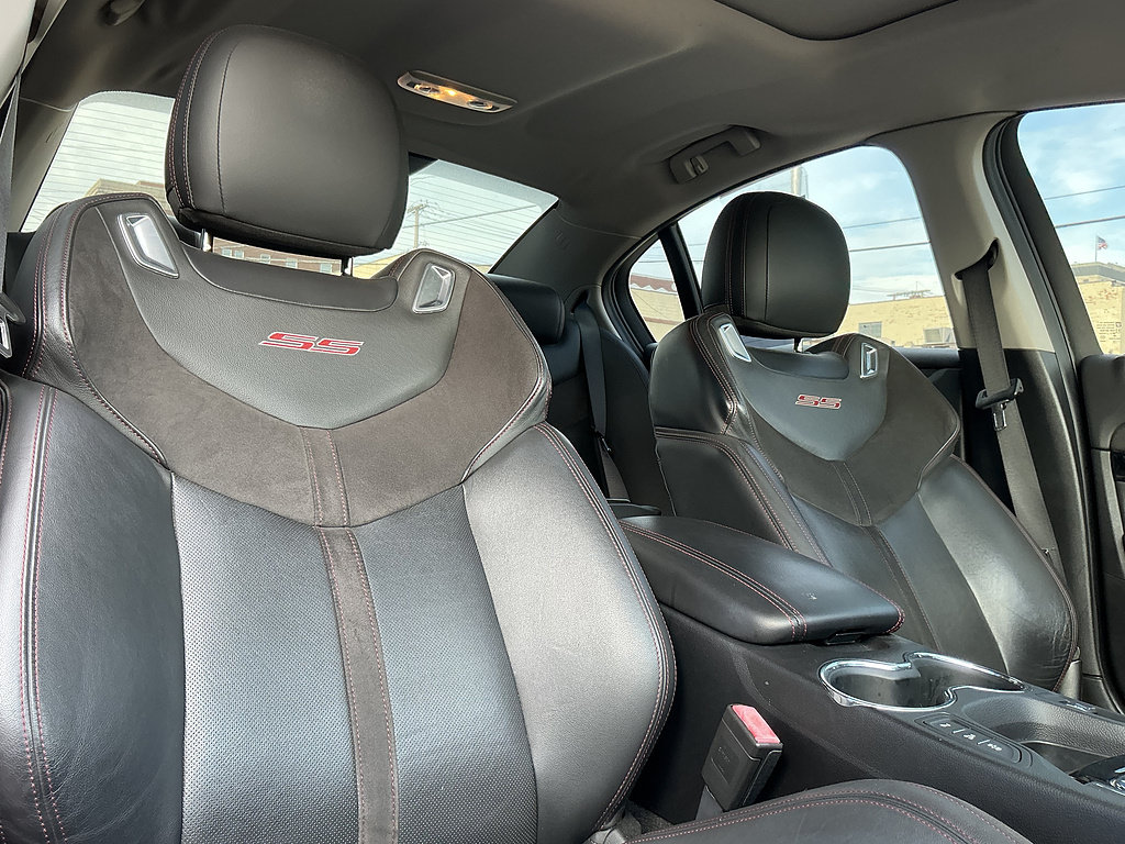 Used 2014 Chevrolet SS RWD image 37
