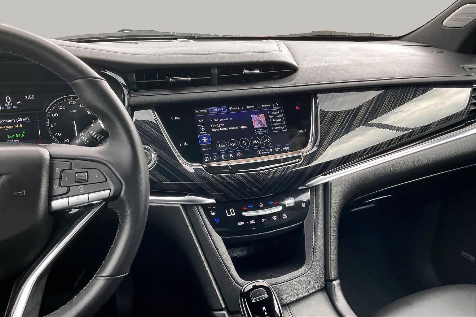 Certified 2025 Cadillac XT6 Premium Luxury FWD image 7