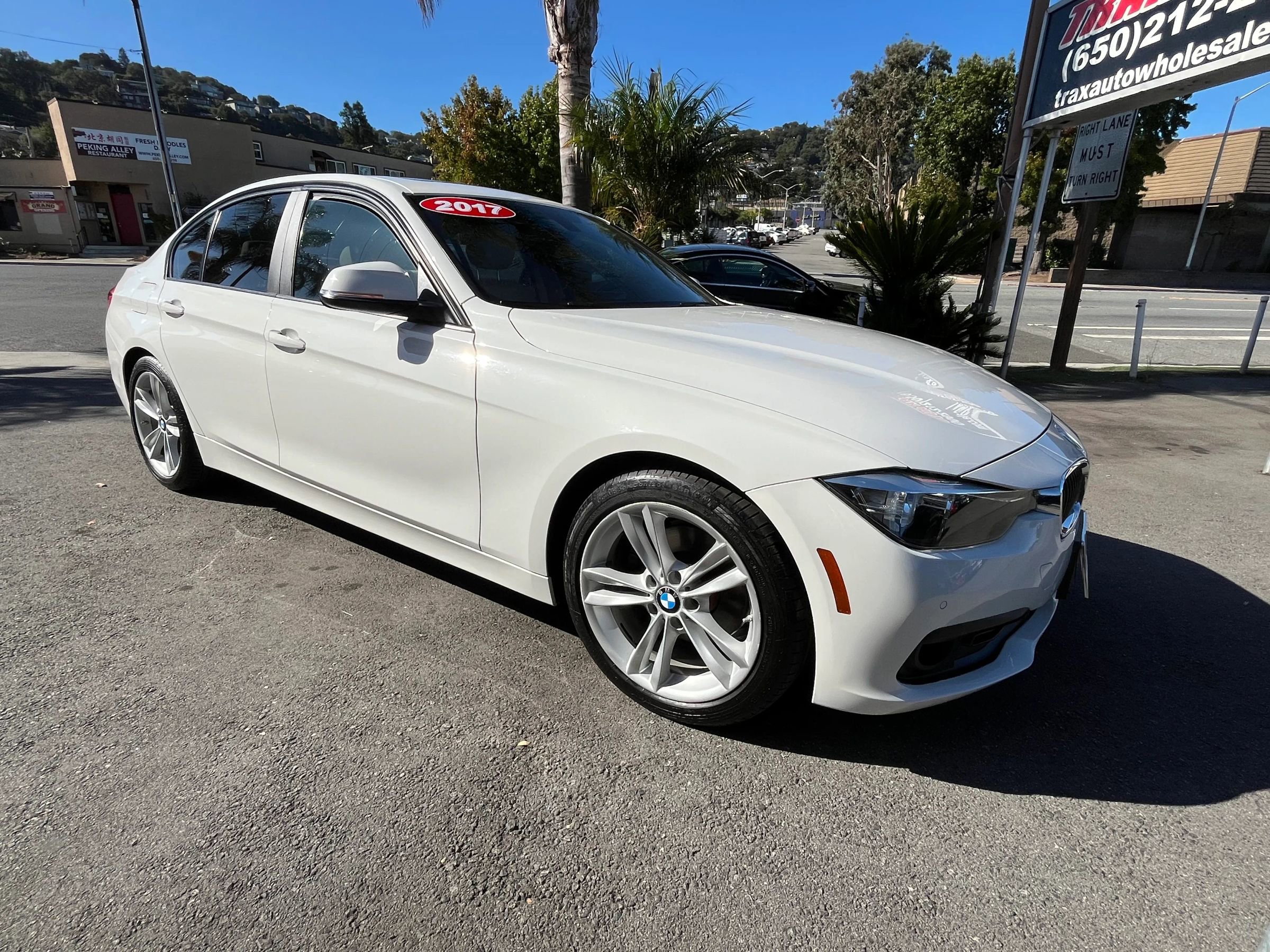 Used 2017 BMW 320i Sedan