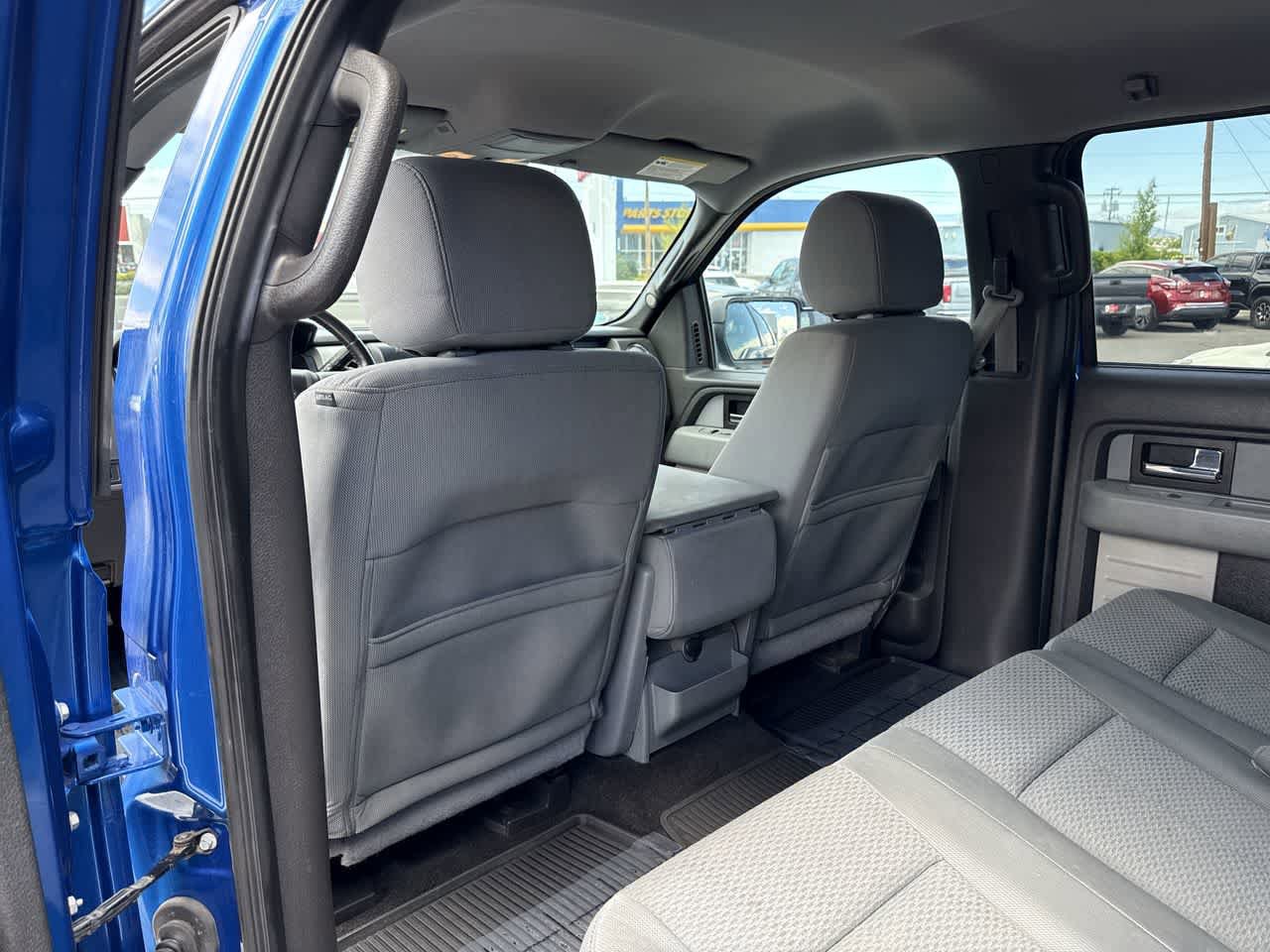Used 2014 Ford F150 XLT w/ Equipment Group 302A Luxury AWD/4WD image 13