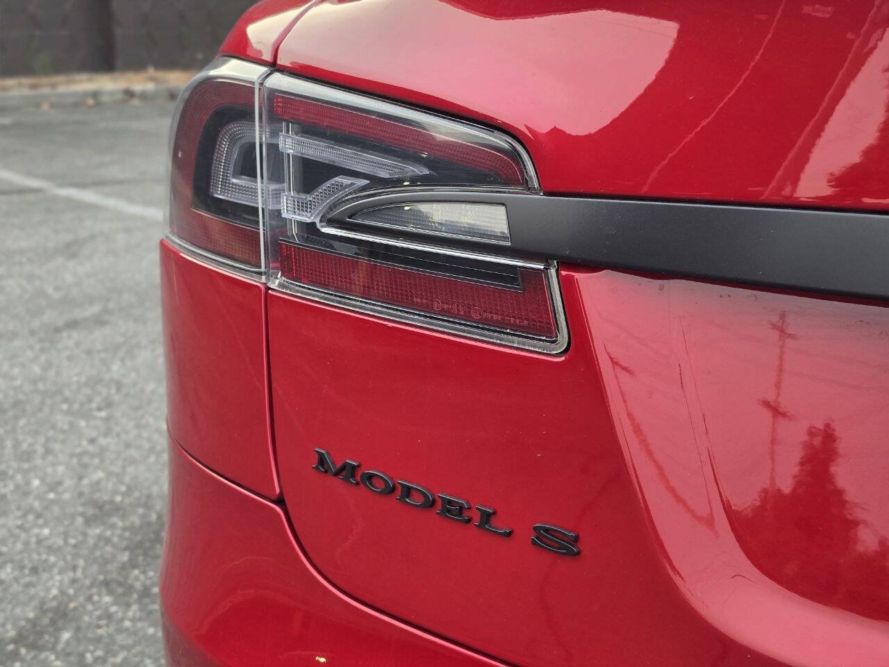 Used 2013 Tesla Model S RWD image 36