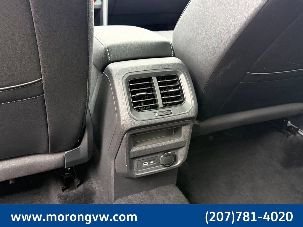 Used 2023 Volkswagen Tiguan SE w/ Panoramic Sunroof Package AWD/4WD image 21