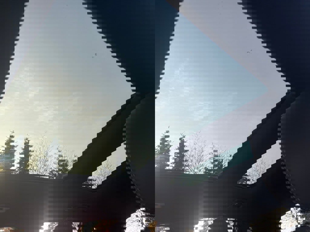 Used 2020 Mercedes-Benz GLC 300 4MATIC image 18