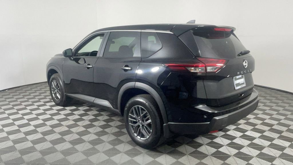 New 2025 Nissan Rogue S image 36