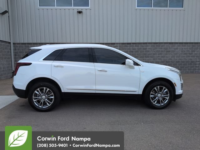 Used 2021 Cadillac XT5 Premium Luxury AWD/4WD image 2