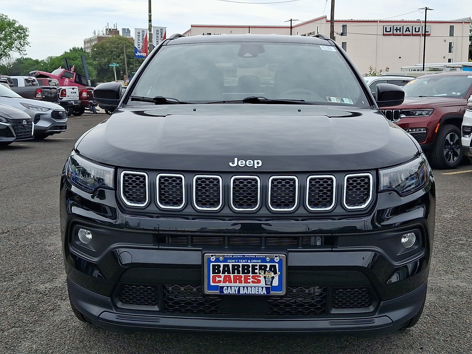 Used 2023 Jeep Compass Latitude AWD/4WD image 2