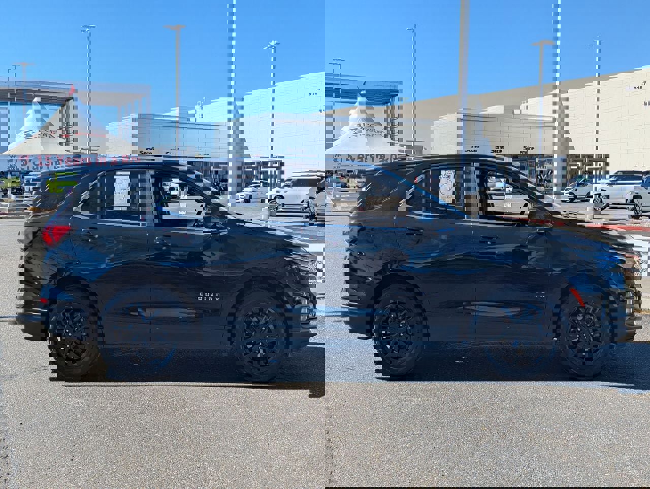 Used 2024 Chevrolet Equinox LT image 31