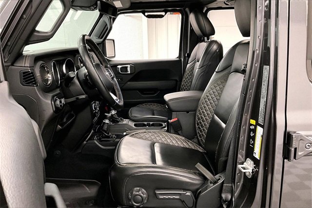 Used 2021 Jeep Wrangler Unlimited Sahara image 22
