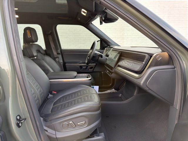 Used 2022 Rivian R1S Launch Edition image 13