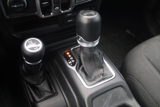 Used 2023 Jeep Wrangler Unlimited Sport w/ Sun And Sound Package AWD/4WD image 21