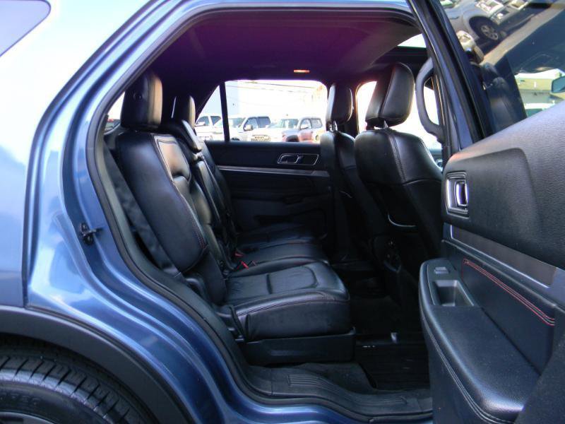 Used 2018 Ford Explorer Sport w/ Equipment Group 401A AWD/4WD image 14