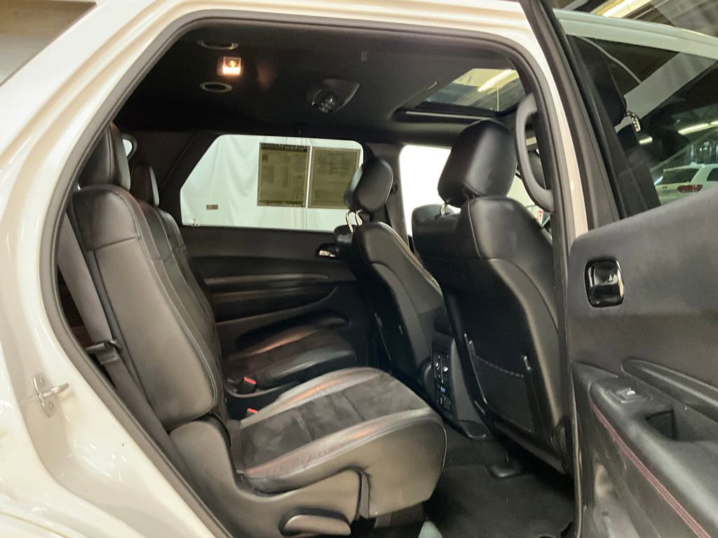 Certified 2022 Dodge Durango R/T w/ Blacktop Package image 13
