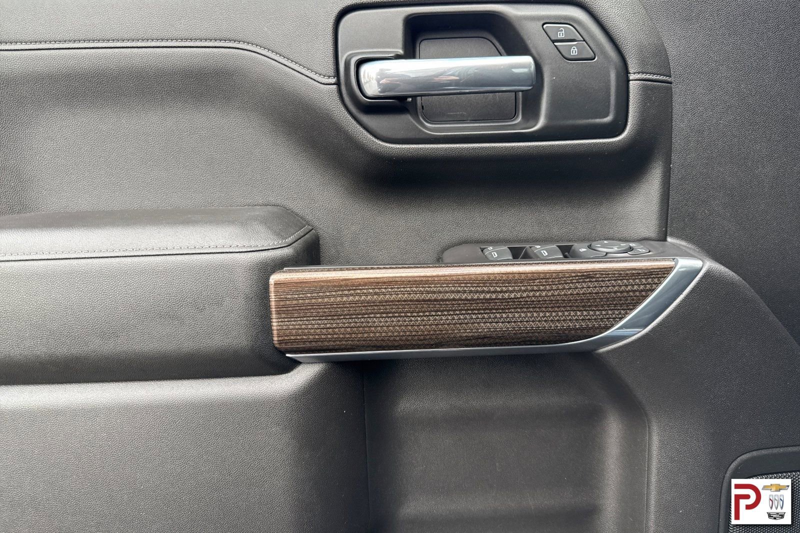 Used 2019 Chevrolet Silverado 1500 RST image 12