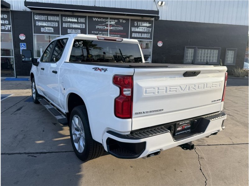 Used 2019 Chevrolet Silverado 1500 Custom w/ Custom Max Trailering Package AWD/4WD image 52