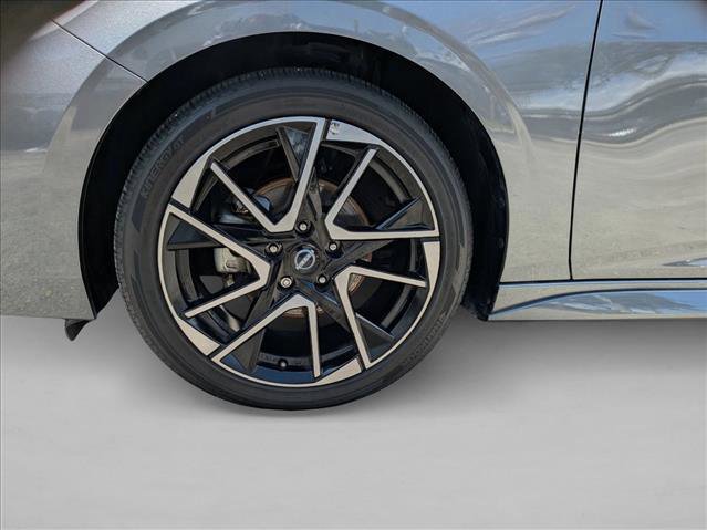Used 2024 Nissan Sentra SR w/ SR Premium Package image 23