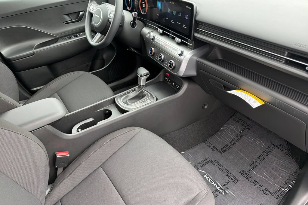 New 2026 Hyundai Kona SE AWD/4WD image 13
