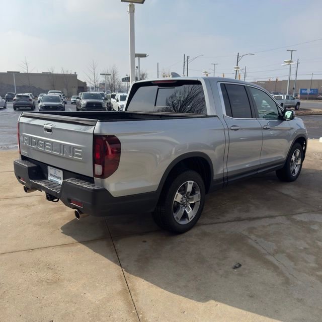 Certified 2025 Honda Ridgeline RTL image 5