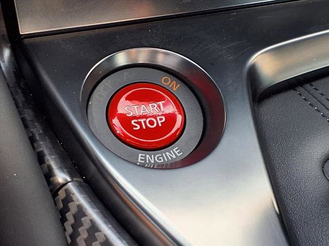 Certified 2024 Nissan GT-R w/ Floor Mat Package image 30