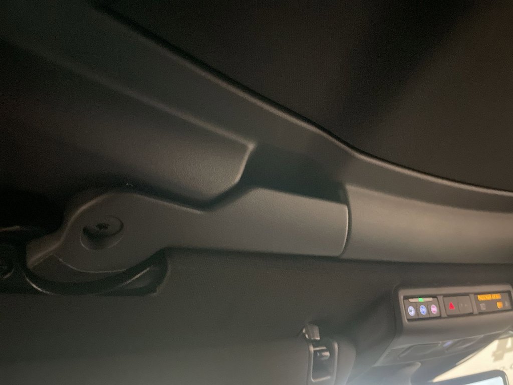 Used 2024 Chevrolet Corvette Stingray Coupe w/ 1LT image 13