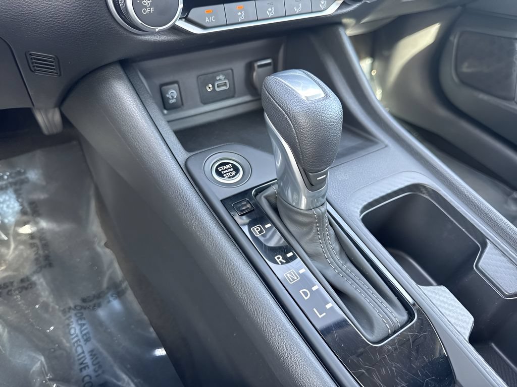 Used 2025 Nissan Sentra S FWD image 15