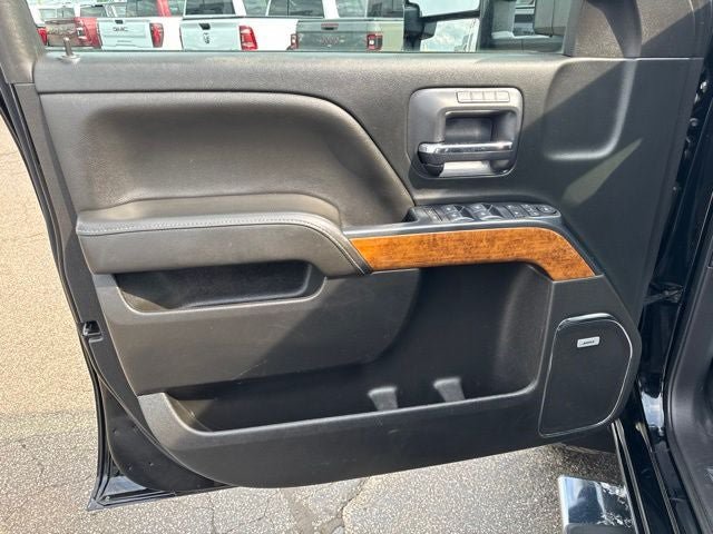 Used 2018 Chevrolet Silverado 3500 High Country AWD/4WD image 8