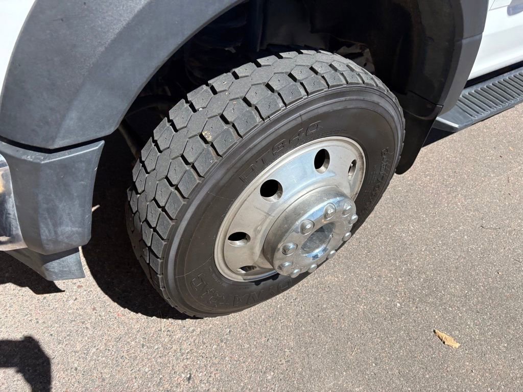 Used 2017 Ford F550 4x4 Crew Cab Super Duty image 10