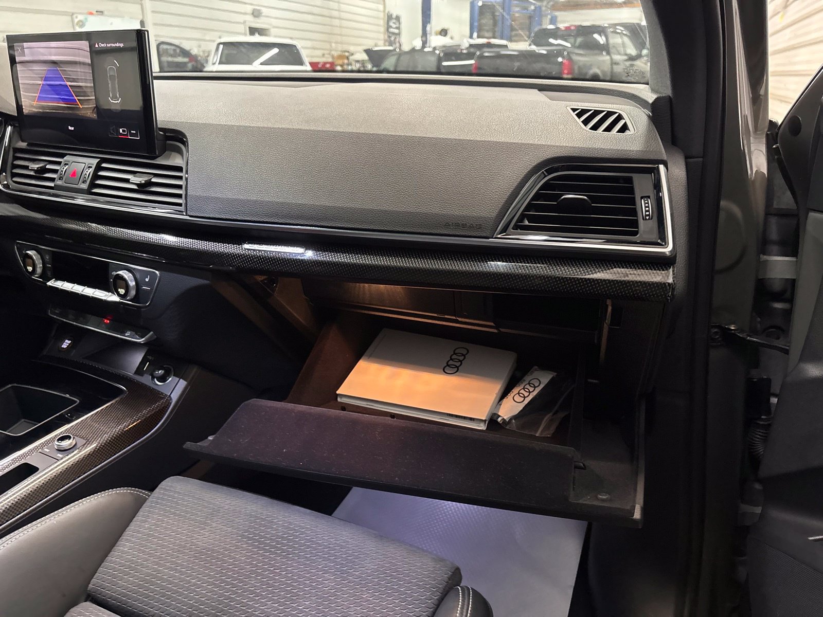 Used 2023 Audi SQ5 Premium w/ Convenience Package AWD/4WD image 32