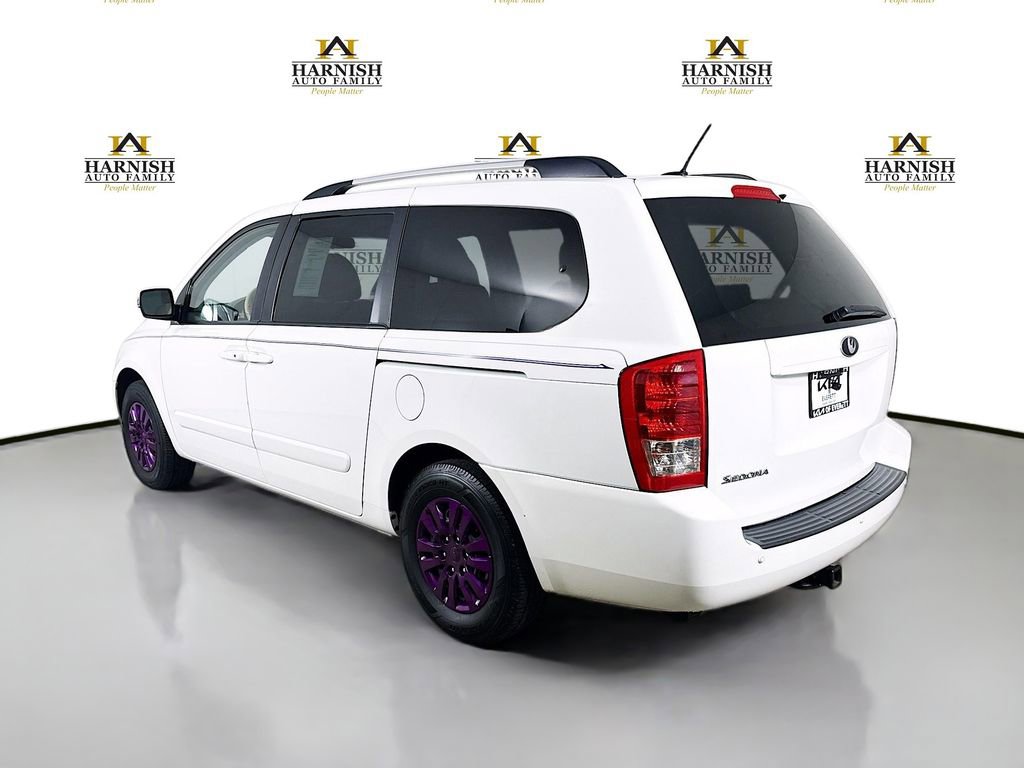 Used 2014 Kia Sedona LX image 5