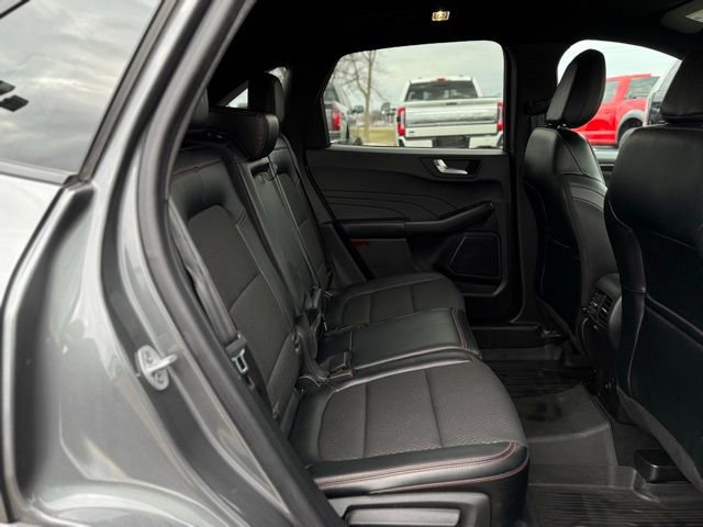 Used 2023 Ford Escape ST-Line w/ Tech Pack #1 image 17