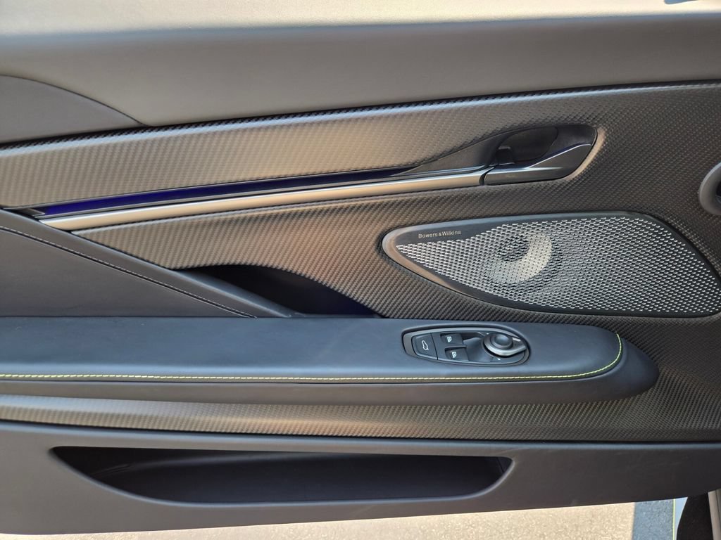 New 2025 Aston Martin Vanquish RWD image 23