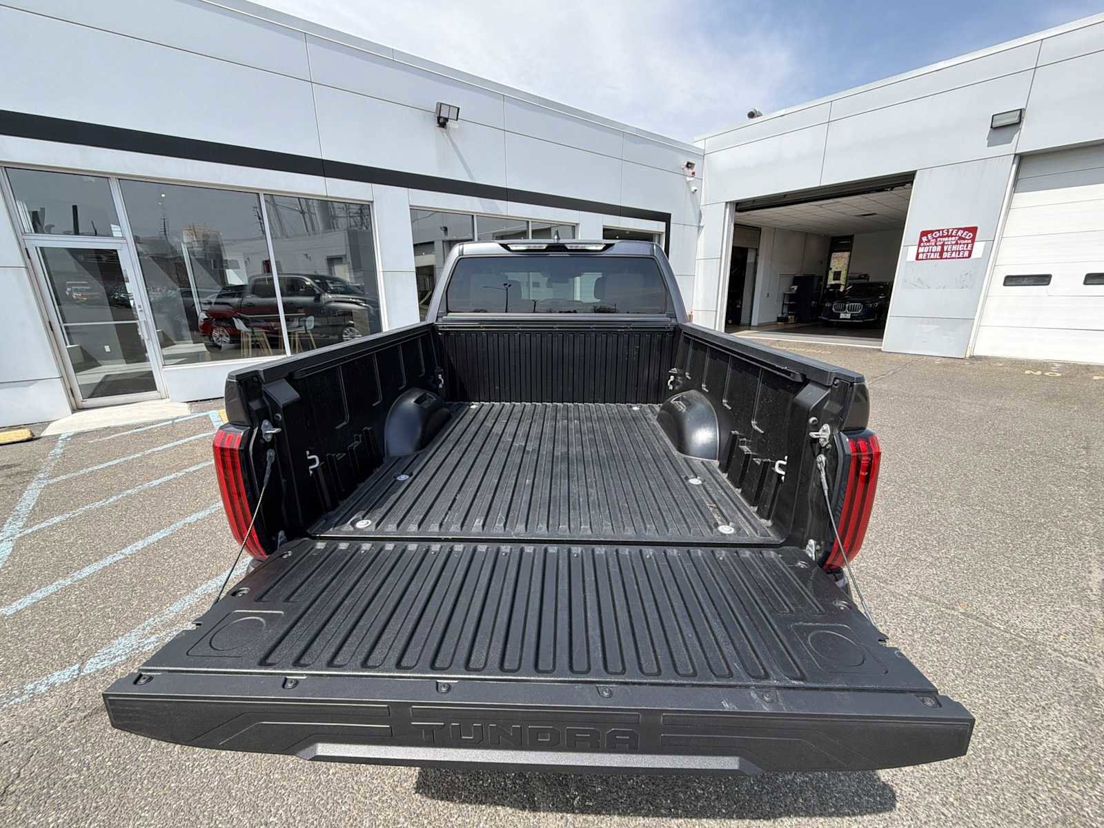 Used 2024 Toyota Tundra SR5 AWD/4WD image 21