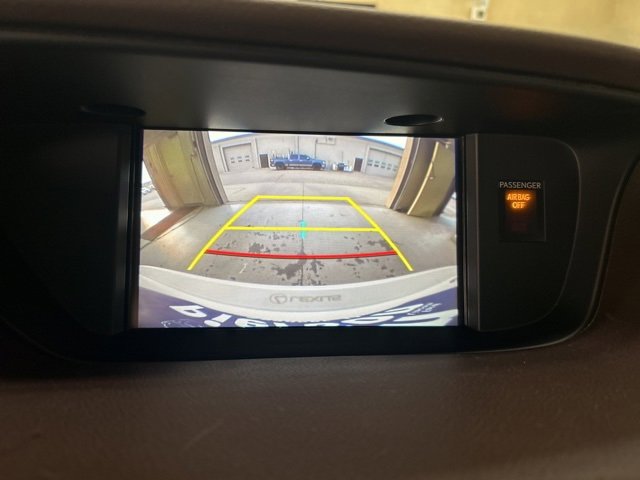 Used 2017 Lexus ES 350 w/ Premium Package image 12