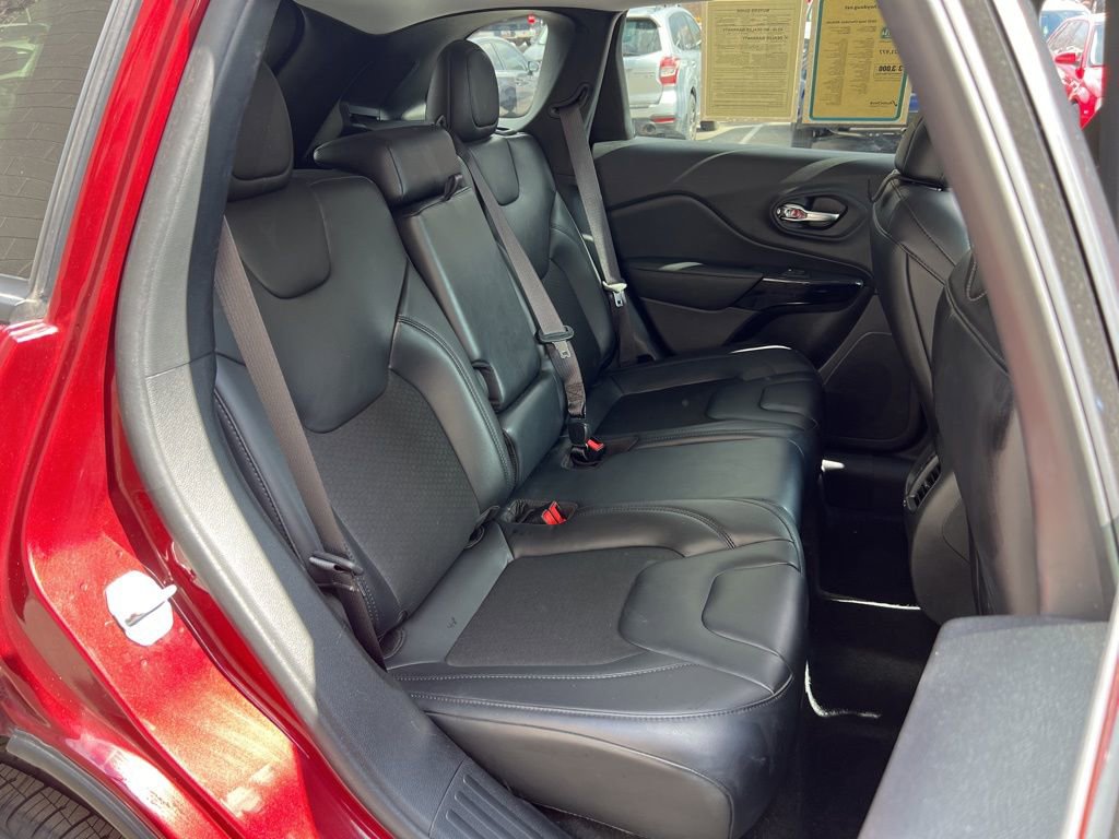 Certified 2020 Jeep Cherokee Latitude Plus image 23