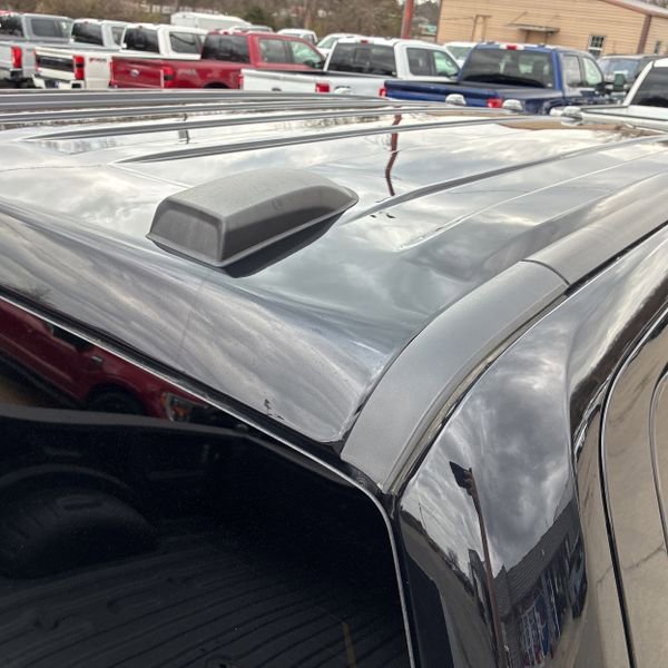 Used 2024 Ford F250 Lariat w/ Black Appearance Package image 11