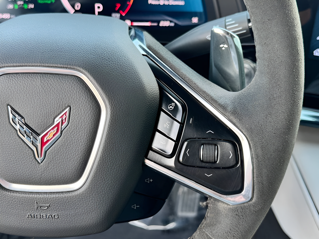 Used 2024 Chevrolet Corvette Stingray Preferred Cpe w/ Stealth Interior Trim Package RWD image 17