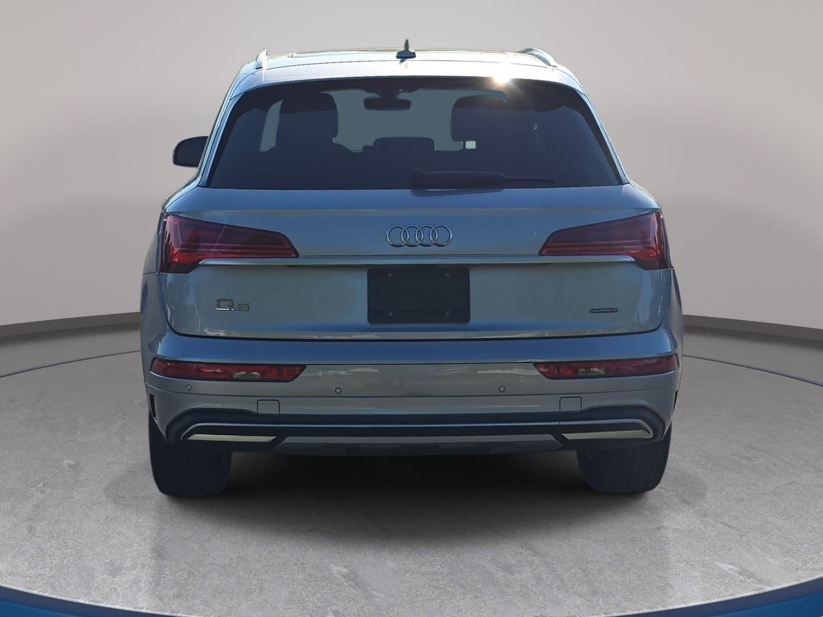 Used 2023 Audi Q5 2.0T Premium w/ Convenience Package image 6