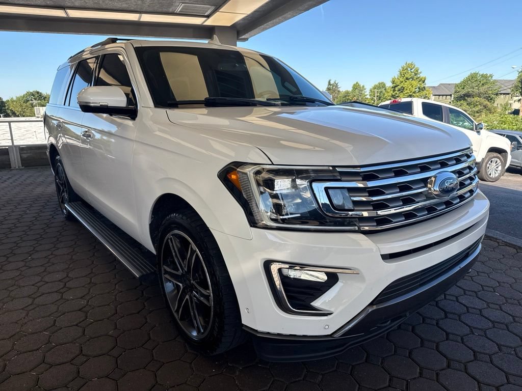 Used 2020 Ford Expedition Limited w/ Special Edition Package AWD/4WD image 4