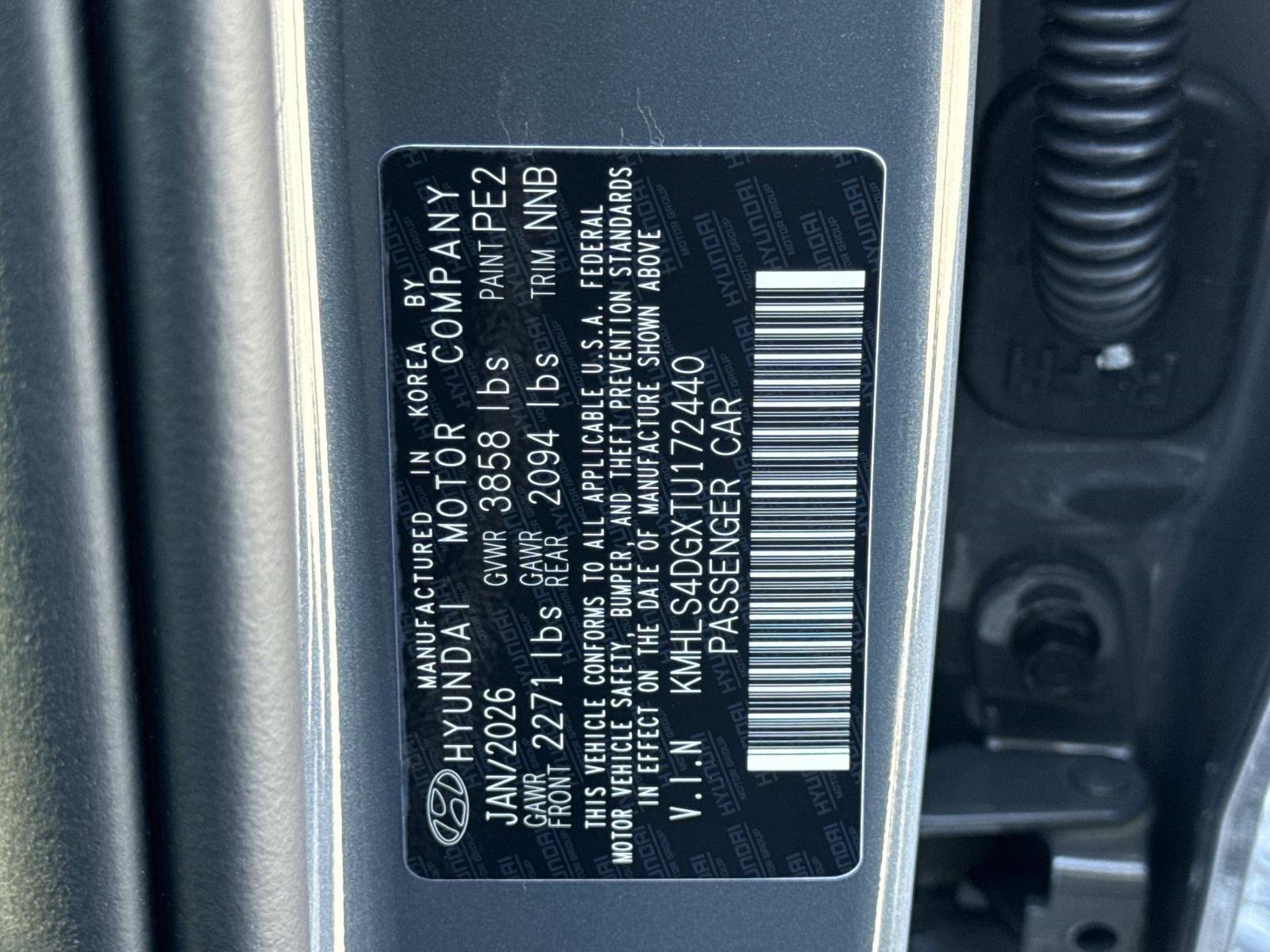 New 2026 Hyundai Elantra SEL Sport FWD image 19