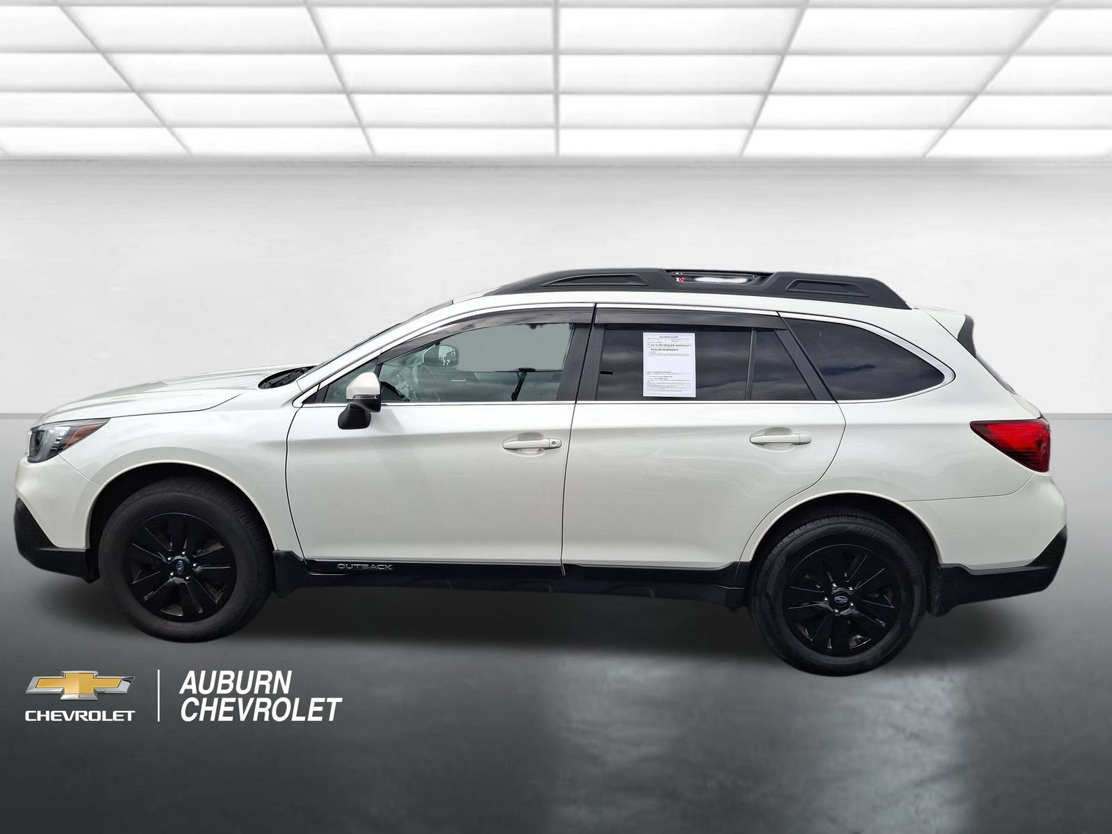 Used 2018 Subaru Outback 2.5i Premium AWD/4WD image 6