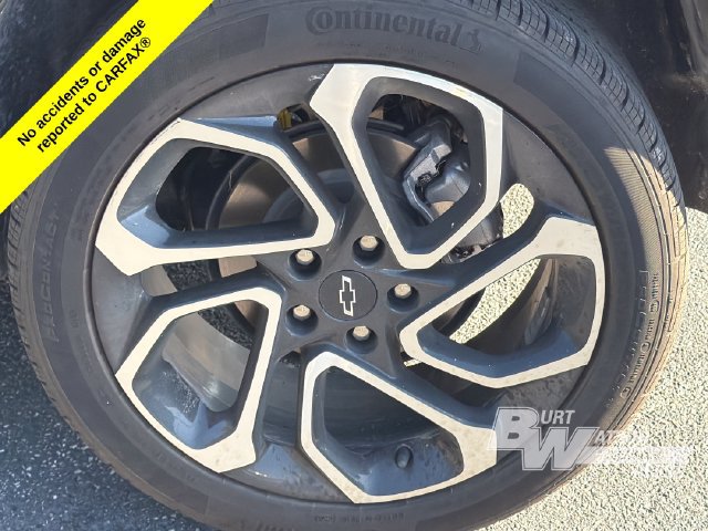 Used 2024 Chevrolet Trax RS w/ Sunroof Package FWD image 14