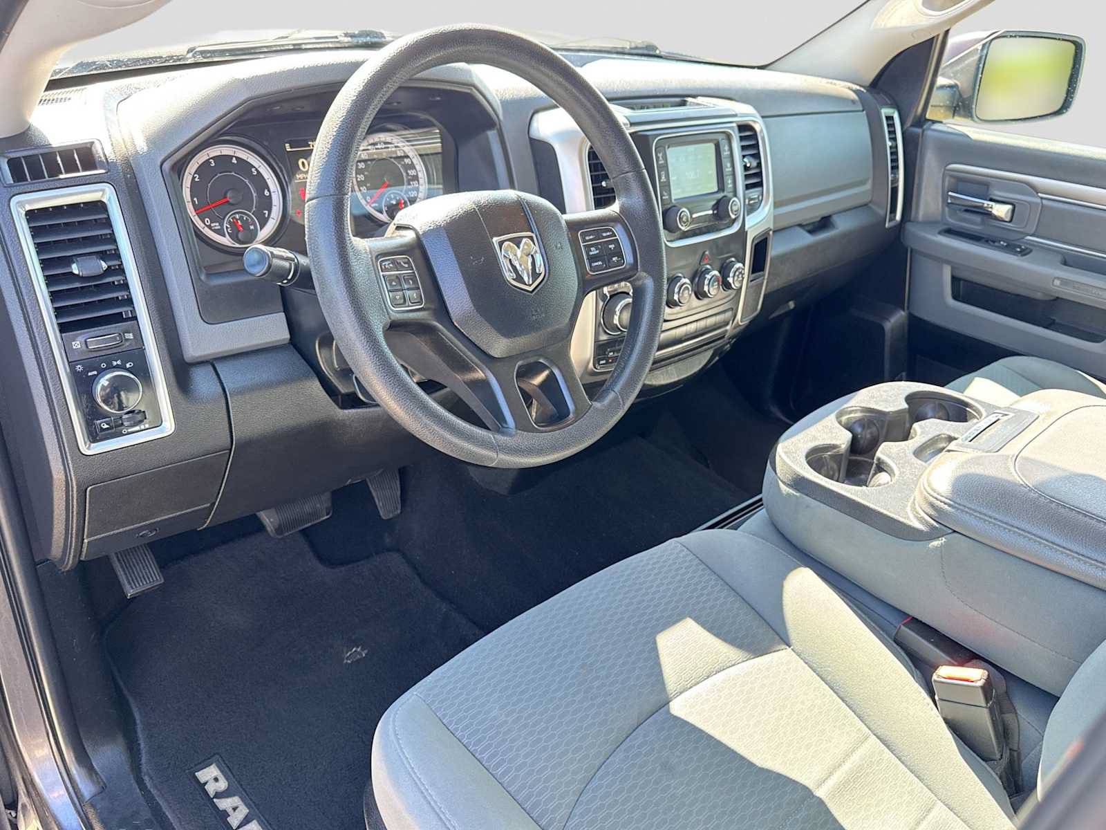 Used 2019 RAM 1500 Classic SLT AWD/4WD video 2