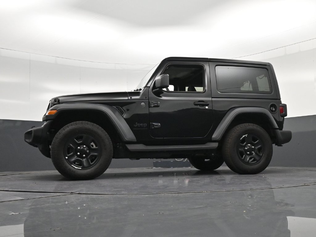 Used 2026 Jeep Wrangler Sport AWD/4WD image 22