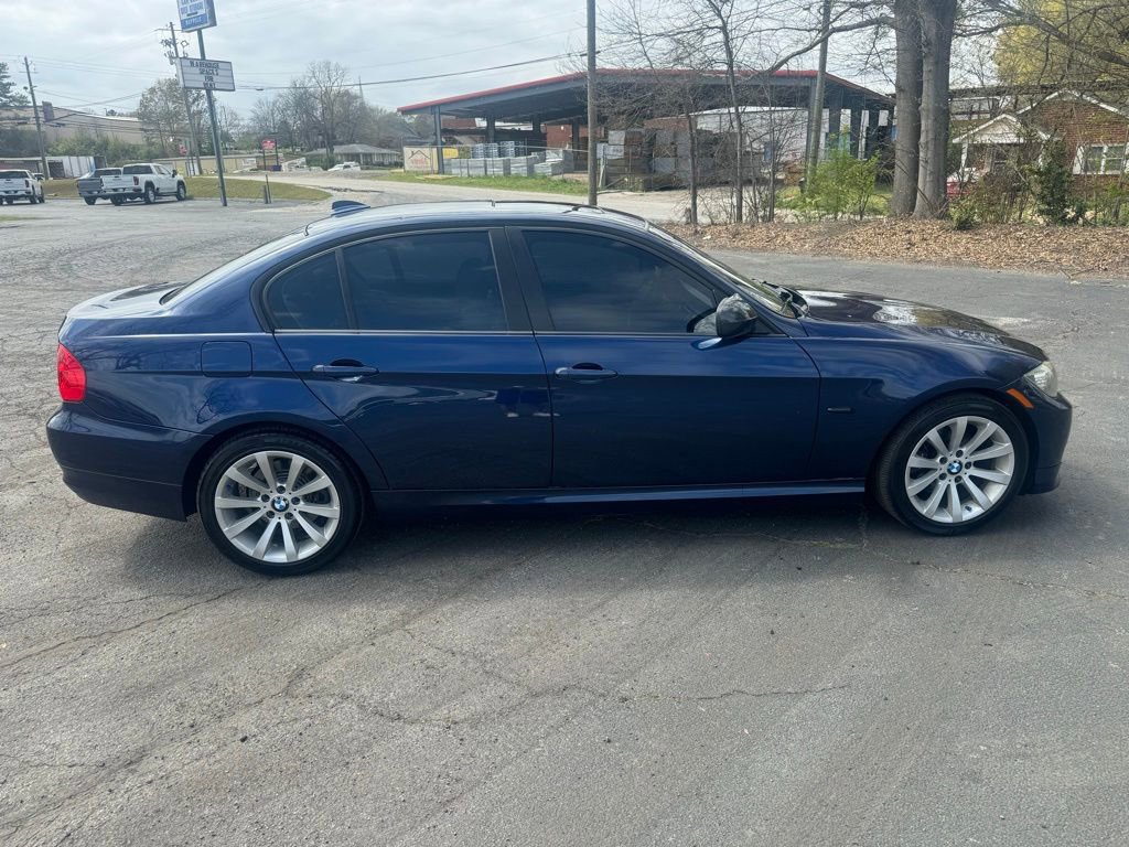 Used 2011 BMW 328i Sedan image 11