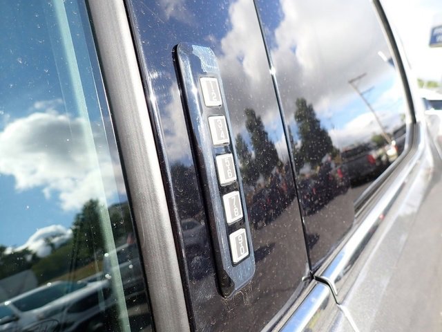 Used 2022 Ford F150 Lariat w/ Equipment Group 502A High image 15