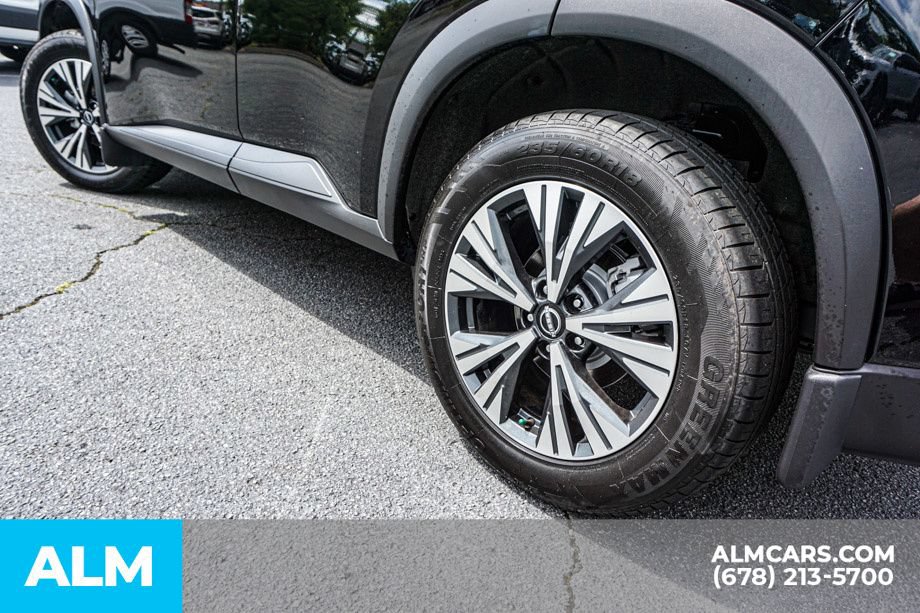 Used 2023 Nissan Rogue SV AWD/4WD image 15