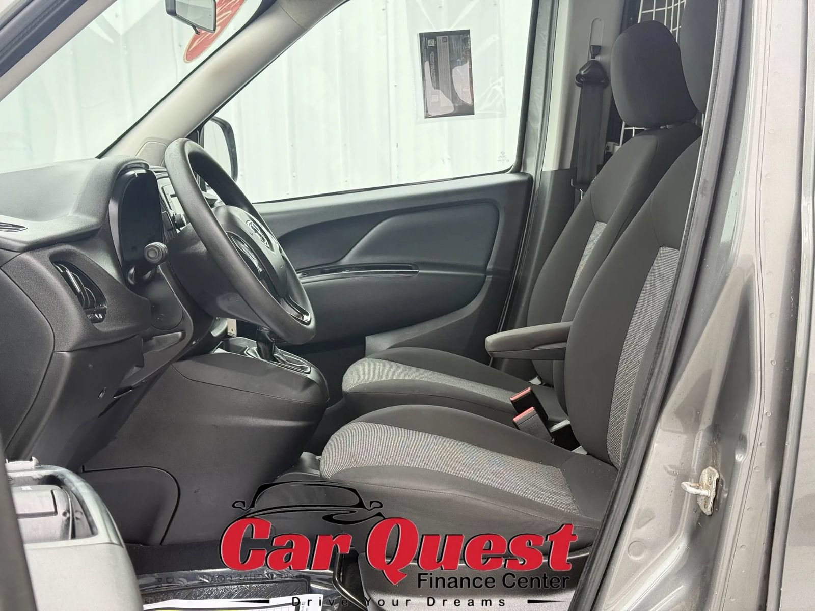 Used 2021 RAM ProMaster City Tradesman FWD image 9