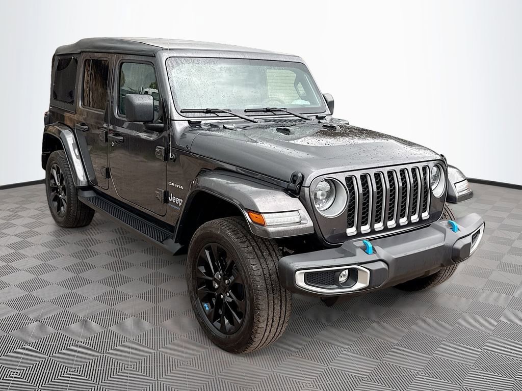 Used 2023 Jeep Wrangler Unlimited Sahara w/ Cold Weather Group image 4