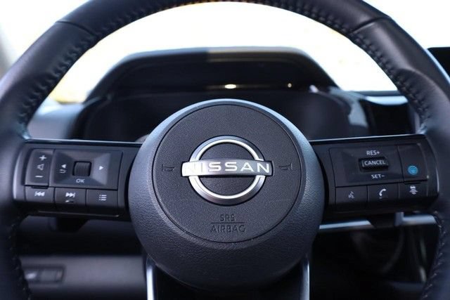 Certified 2023 Nissan Pathfinder SV w/ SV Premium Package AWD/4WD image 13