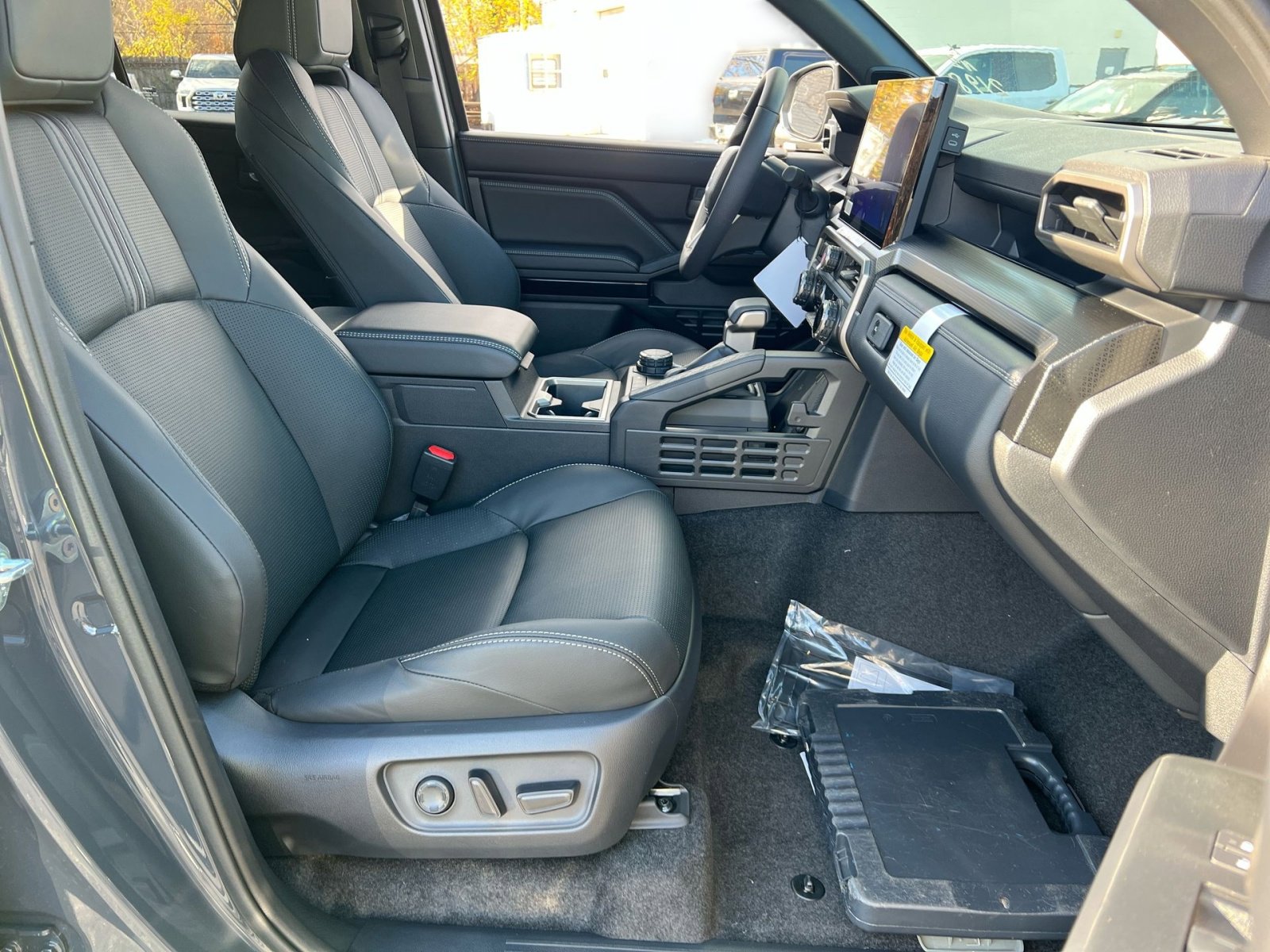 New 2025 Toyota 4Runner Limited image 21